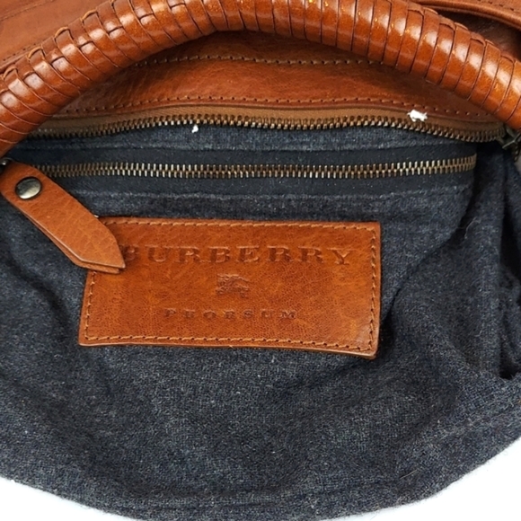 Burrberry Saddle Leather Shoulder Bag! - Picture 5 of 6